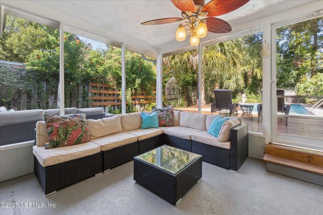 5419 S SOUTH RIVER Road, Jacksonville, FL 32211