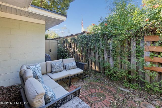 5419 S SOUTH RIVER Road, Jacksonville, FL 32211