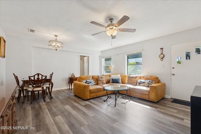 5419 S SOUTH RIVER Road, Jacksonville, FL 32211