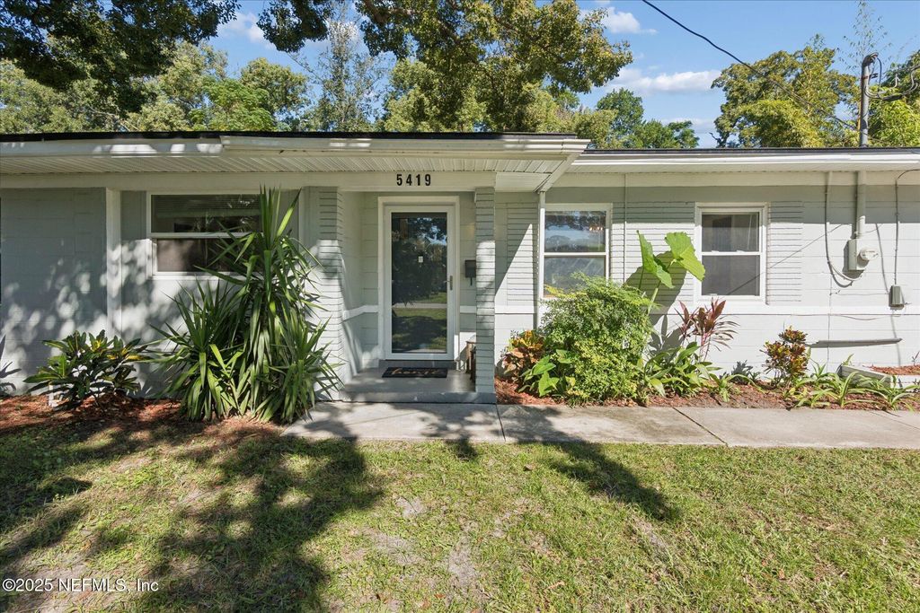 5419 S SOUTH RIVER Road, Jacksonville, FL 32211