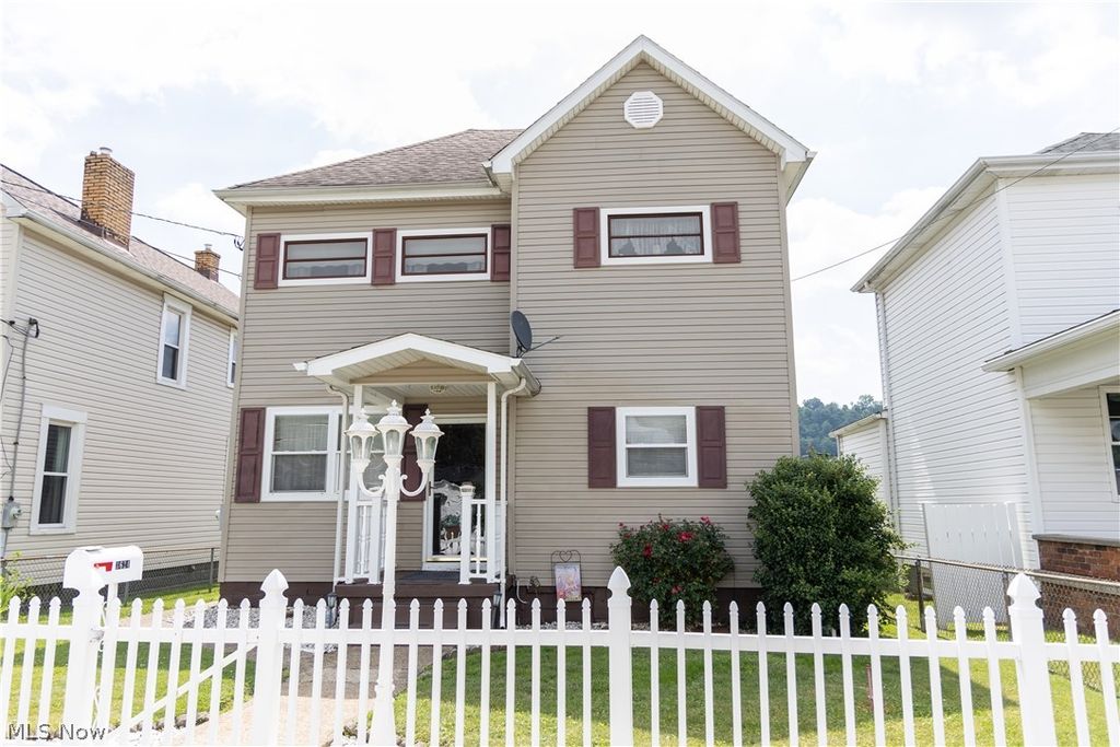 3624 Lincoln Avenue, Shadyside, OH 43947