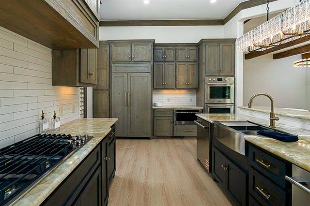 16324 Morningside Drive, Edmond, OK 73013