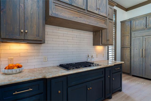16324 Morningside Drive, Edmond, OK 73013