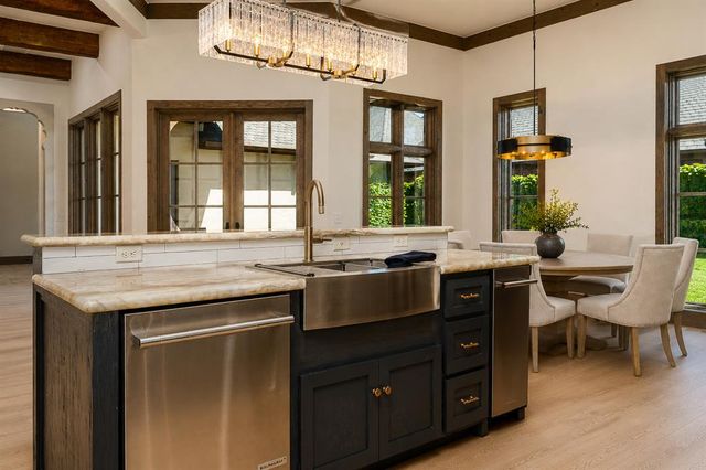 16324 Morningside Drive, Edmond, OK 73013