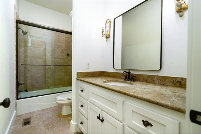 16324 Morningside Drive, Edmond, OK 73013