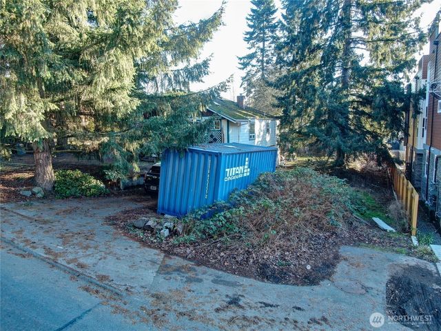 317 N 138th Street, Seattle, WA 98133