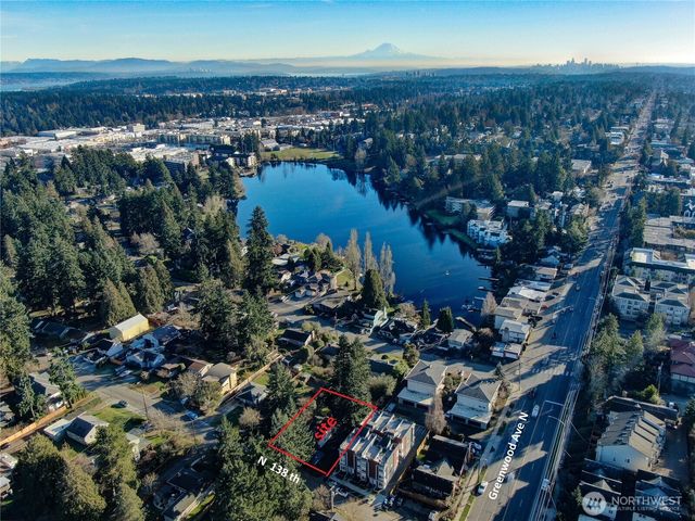 317 N 138th Street, Seattle, WA 98133