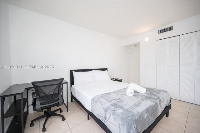 500 NE 26th St 5D, Miami, FL 33137