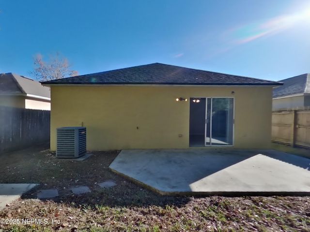 3442 TALISMAN Drive, Middleburg, FL 32068