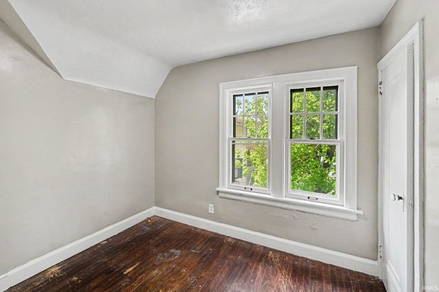 1237 Blaine Avenue, South Bend, IN 46616