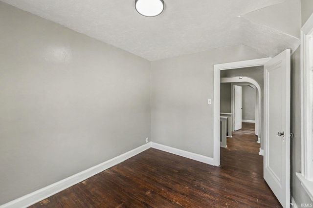 1237 Blaine Avenue, South Bend, IN 46616