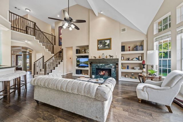 2439 Riverway Oak Drive, Kingwood, TX 77345