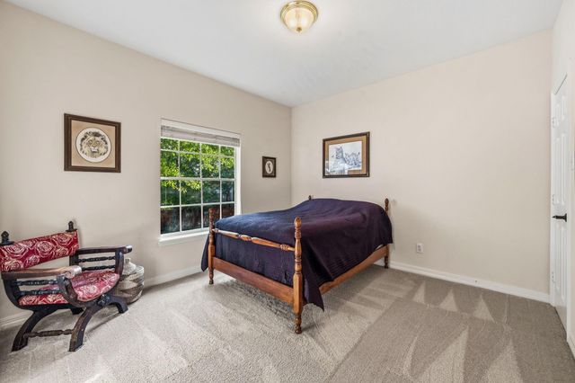 2439 Riverway Oak Drive, Kingwood, TX 77345
