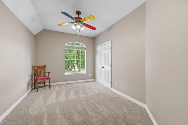 2439 Riverway Oak Drive, Kingwood, TX 77345
