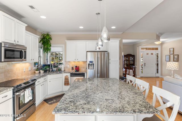 4311 Ashfield Place, Southport, NC 28461