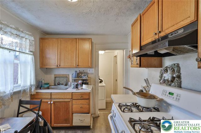 635 North Lumber Street, Allentown City, PA 18102