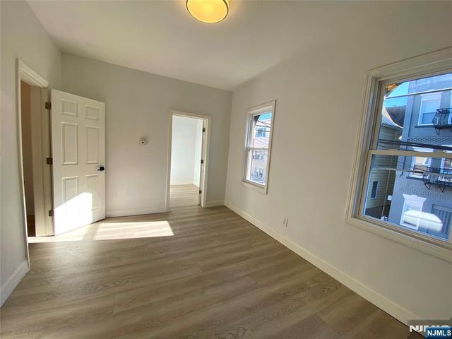 55 Spring Street 2ND FLOOR, Lodi, NJ 07644