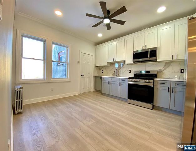 55 Spring Street 2ND FLOOR, Lodi, NJ 07644