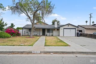 2505 Valorie Avenue, Bakersfield, CA 93304