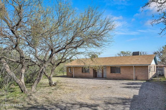 463 Sorrel Court, Rio Rico, AZ 85648