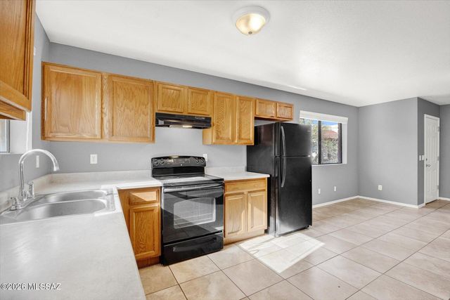 463 Sorrel Court, Rio Rico, AZ 85648