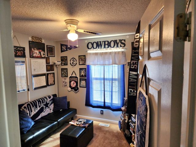 345 Donna Dr, Clarksville, TN 37042