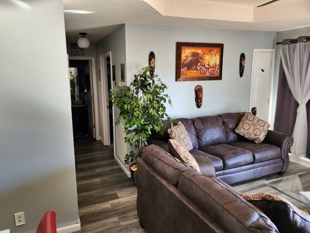 345 Donna Dr, Clarksville, TN 37042