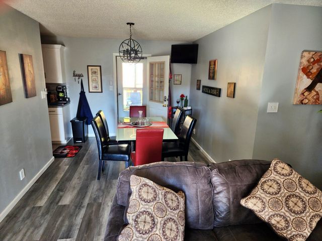 345 Donna Dr, Clarksville, TN 37042