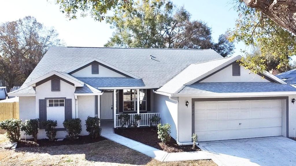 2494 TREMONT DRIVE, Eustis, FL 32726