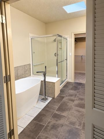 9208 Masini Lane NW, Albuquerque, NM 87114
