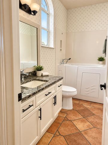 9208 Masini Lane NW, Albuquerque, NM 87114
