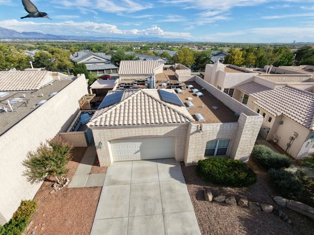 9208 Masini Lane NW, Albuquerque, NM 87114
