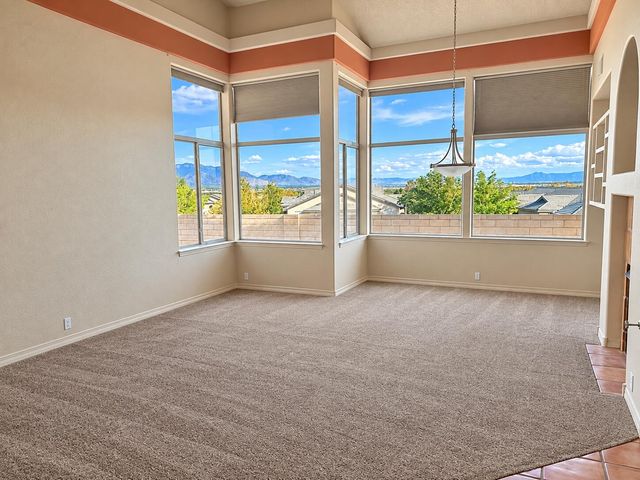 9208 Masini Lane NW, Albuquerque, NM 87114