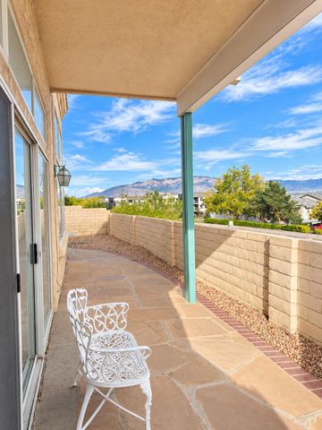9208 Masini Lane NW, Albuquerque, NM 87114