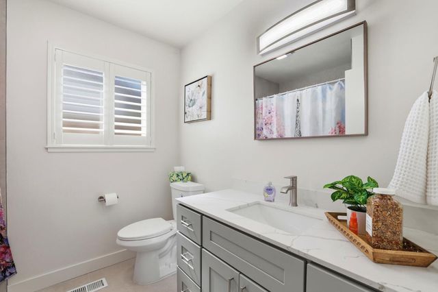 5031 Las Cruces Court, San Jose, CA 95118