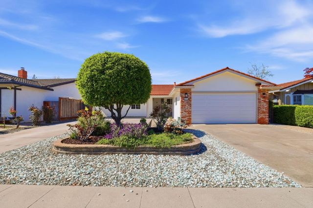 5031 Las Cruces Court, San Jose, CA 95118