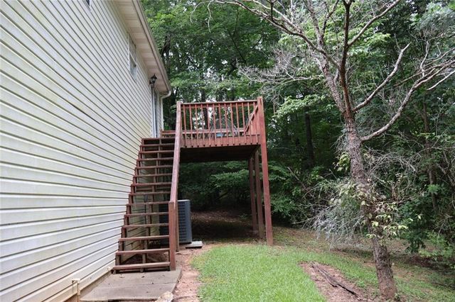 8748 Jenkins Road, Douglasville, GA 30187