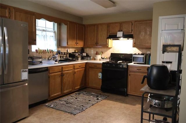 8748 Jenkins Road, Douglasville, GA 30187