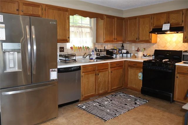 8748 Jenkins Road, Douglasville, GA 30187