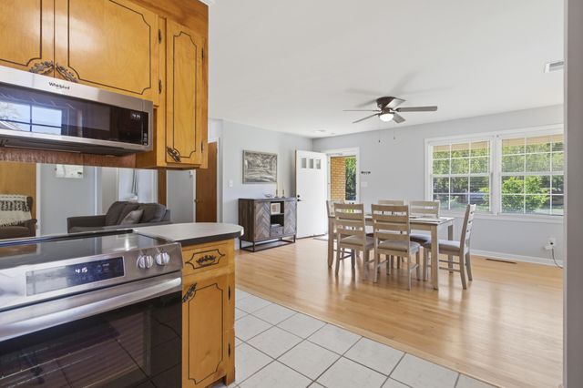 1084 Honeysuckle Lane, Charleston, SC 29412