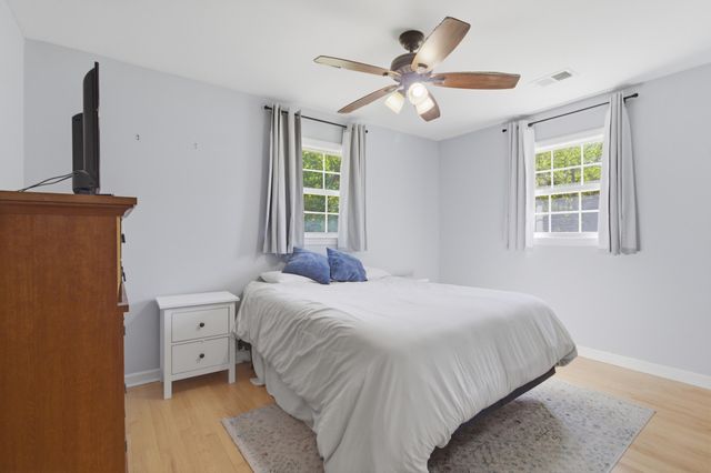 1084 Honeysuckle Lane, Charleston, SC 29412
