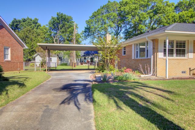 1084 Honeysuckle Lane, Charleston, SC 29412