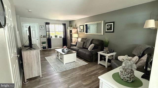 802 DARRETT CT, Sewell, NJ 08080