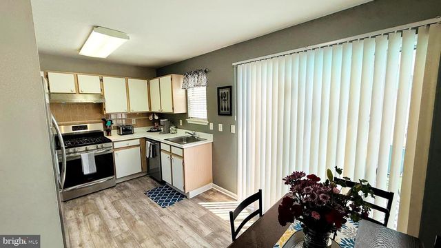 802 DARRETT CT, Sewell, NJ 08080