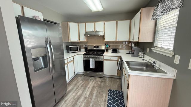 802 DARRETT CT, Sewell, NJ 08080