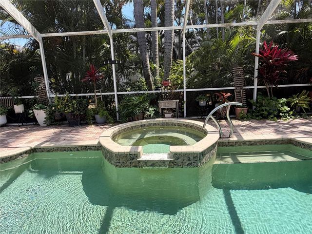 9243 13TH AVENUE CIRCLE NW, Bradenton, FL 34209