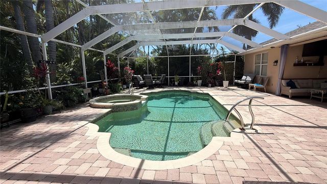 9243 13TH AVENUE CIRCLE NW, Bradenton, FL 34209