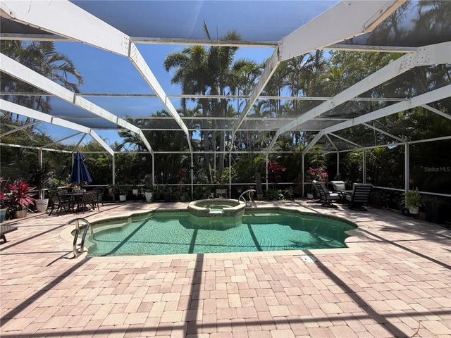 9243 13TH AVENUE CIRCLE NW, Bradenton, FL 34209