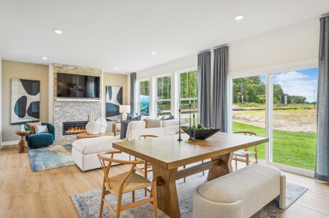 14312 Arborvitae Circle W, Rosemount, MN 55068