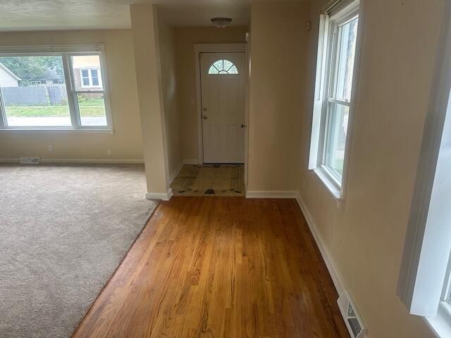 283 W Forest Avenue, Muskegon City, MI 49441
